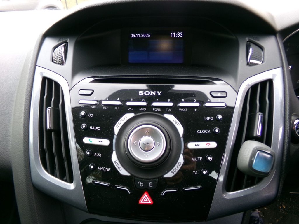 Used Ford Focus 2011 for sale - 76454562: Photo 23