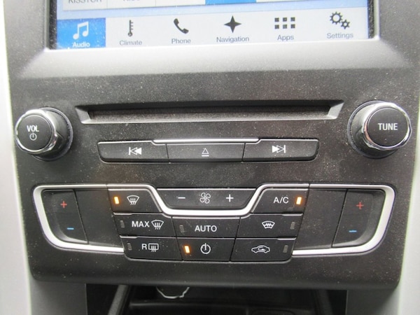 Used Ford Mondeo 2017 for sale - 75986500: Photo 29
