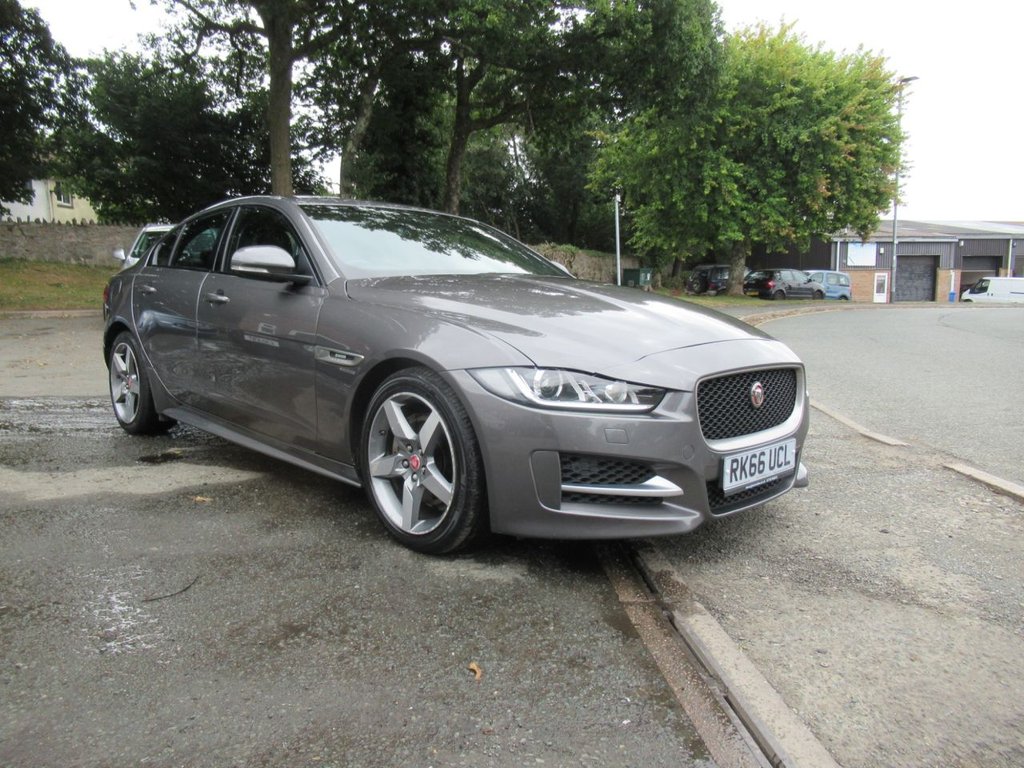Used Jaguar XE 2016 for sale - 76685974: Photo 12