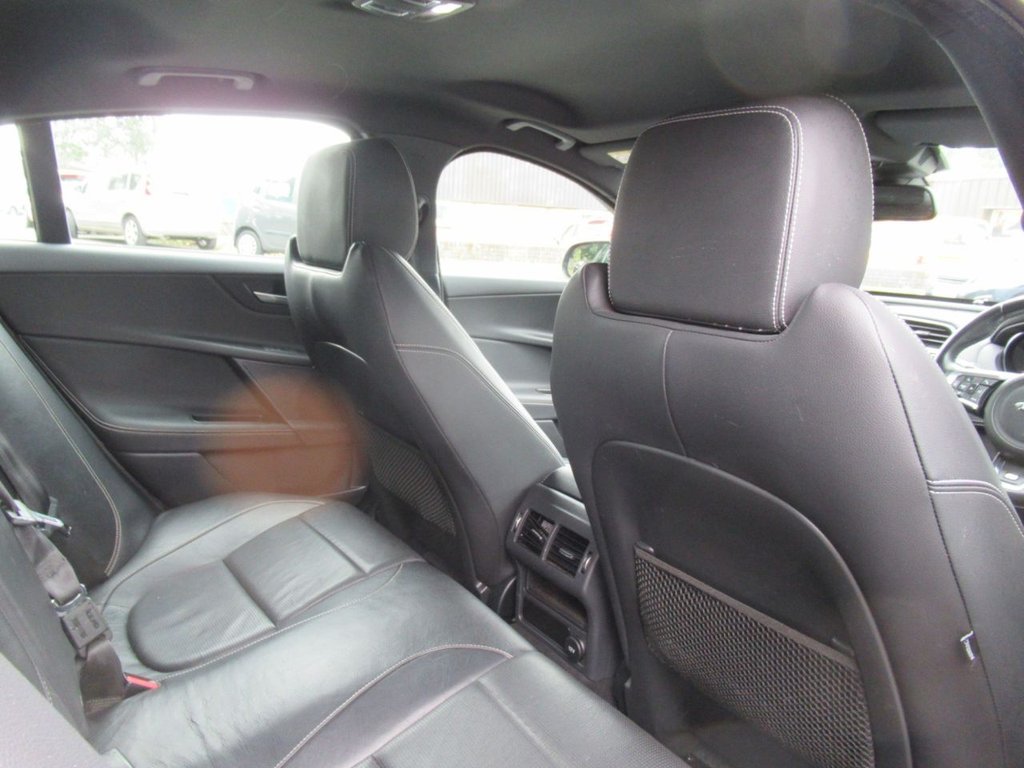 Used Jaguar XE 2016 for sale - 76685974: Photo 23