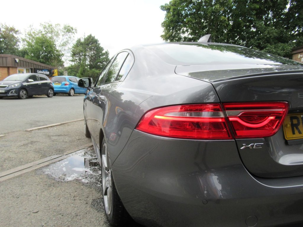 Used Jaguar XE 2016 for sale - 76685974: Photo 32