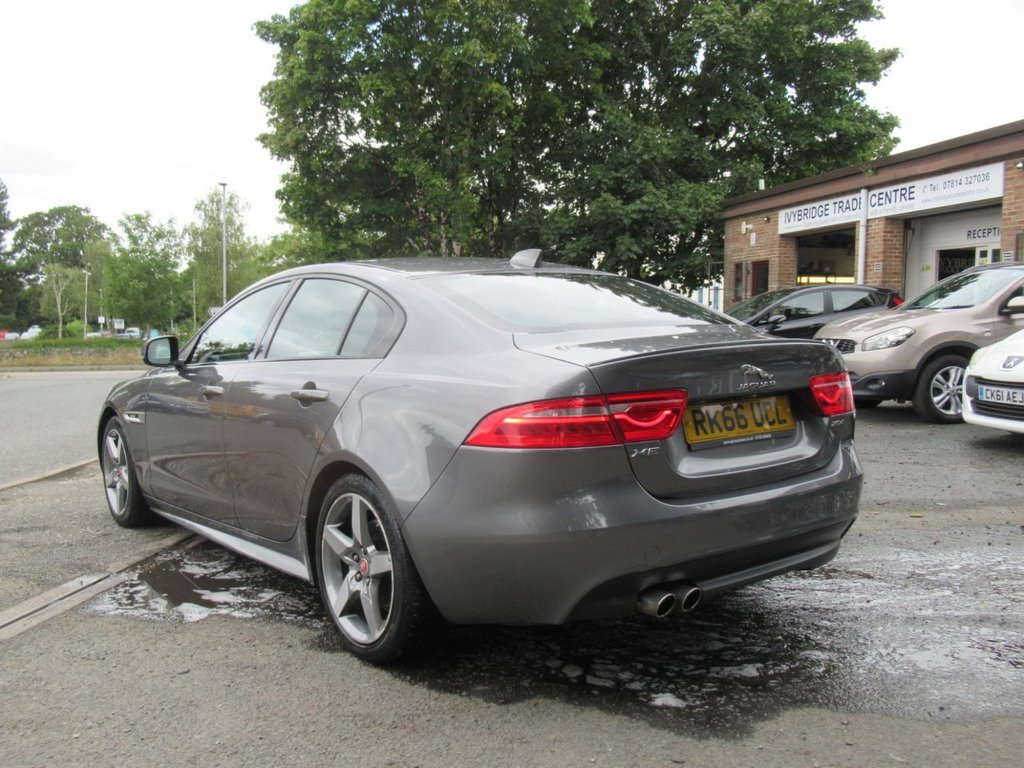 Used Jaguar XE 2016 for sale - 76685974: Photo 8