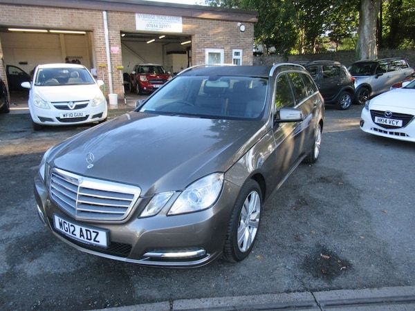 Used Mercedes-Benz E-Class 2012 for sale - 76056931: Photo 11