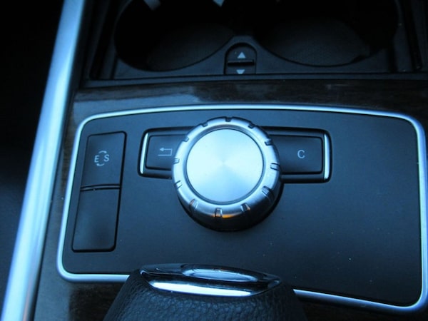 Used Mercedes-Benz E-Class 2012 for sale - 76056931: Photo 25
