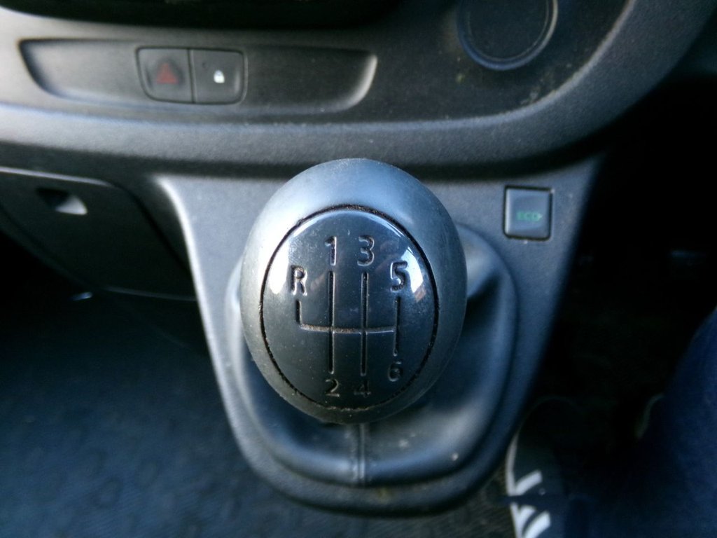 Used Vauxhall Vivaro 2017 for sale - 76901048: Photo 23