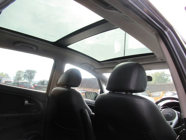 Used Kia Venga 2016 for sale - 74404700: Photo 26