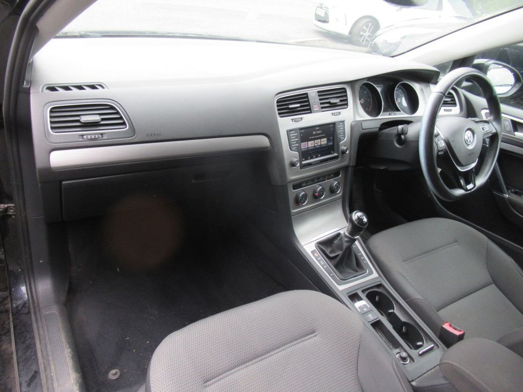 Used Volkswagen Golf 2016 for sale - 76185018: Photo 20
