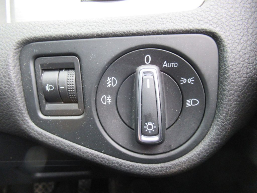 Used Volkswagen Golf 2016 for sale - 76185018: Photo 25