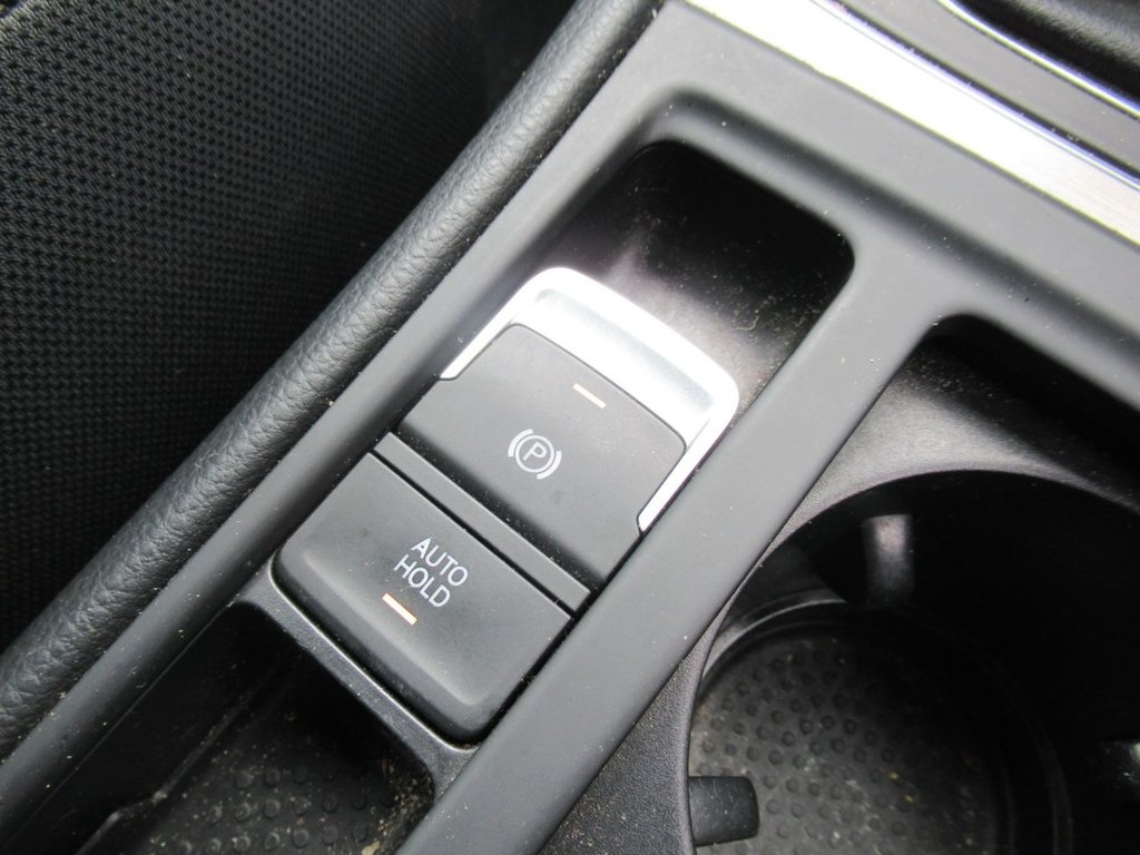 Used Volkswagen Golf 2016 for sale - 76185018: Photo 29