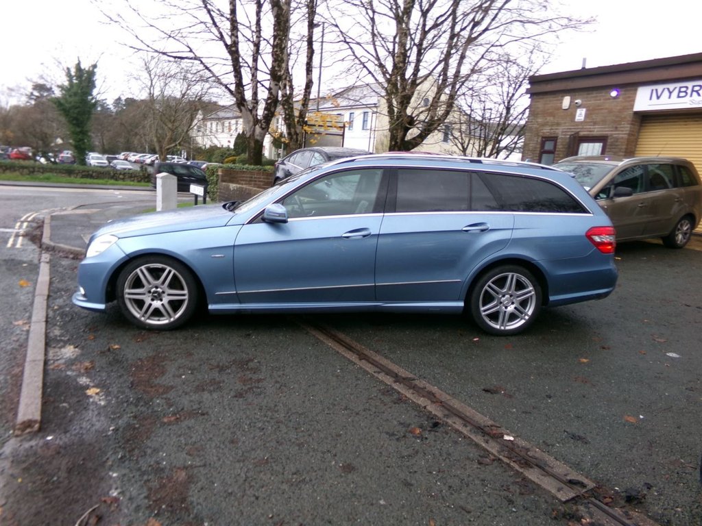Used Mercedes-Benz E Class 2011 for sale - 76841587: Photo 10