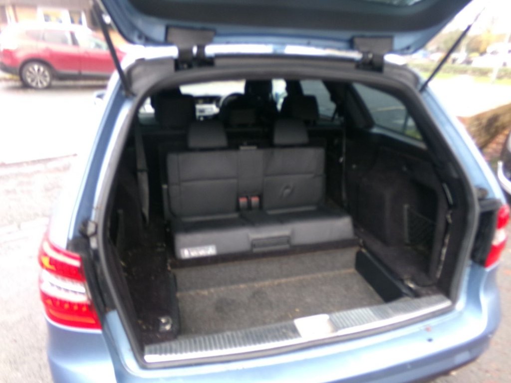 Used Mercedes-Benz E Class 2011 for sale - 76841587: Photo 20