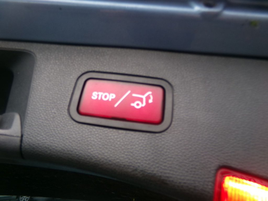 Used Mercedes-Benz E Class 2011 for sale - 76841587: Photo 22