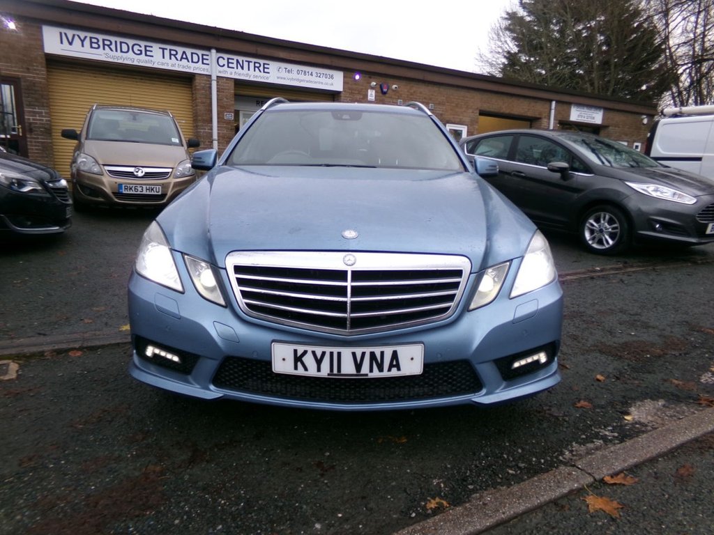 Used Mercedes-Benz E Class 2011 for sale - 76841587: Photo 4
