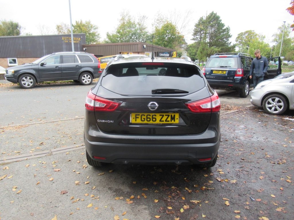 Used Nissan Qashqai 2016 for sale - 76256559: Photo 9