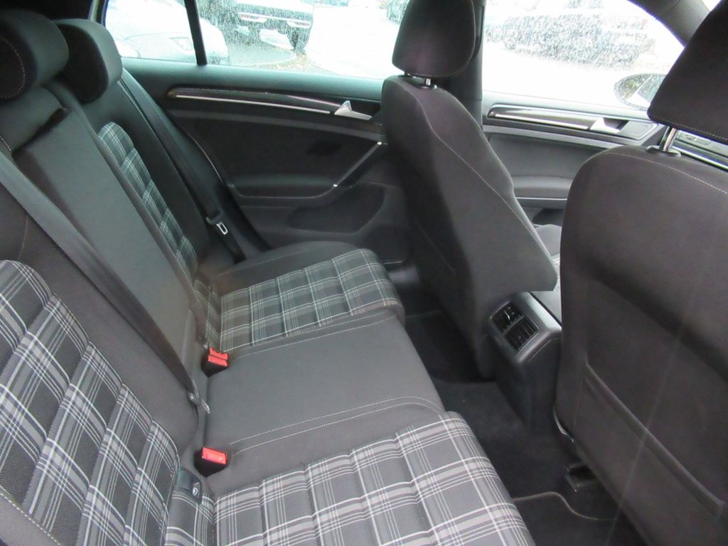 Used Volkswagen Golf 2015 for sale - 76345667: Photo 16