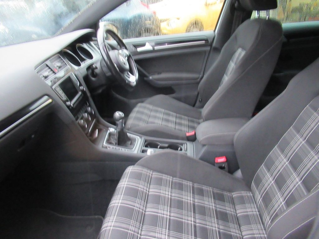 Used Volkswagen Golf 2015 for sale - 76345667: Photo 19