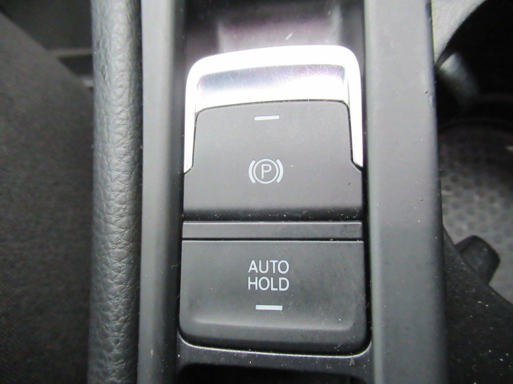 Used Volkswagen Golf 2015 for sale - 76345667: Photo 27