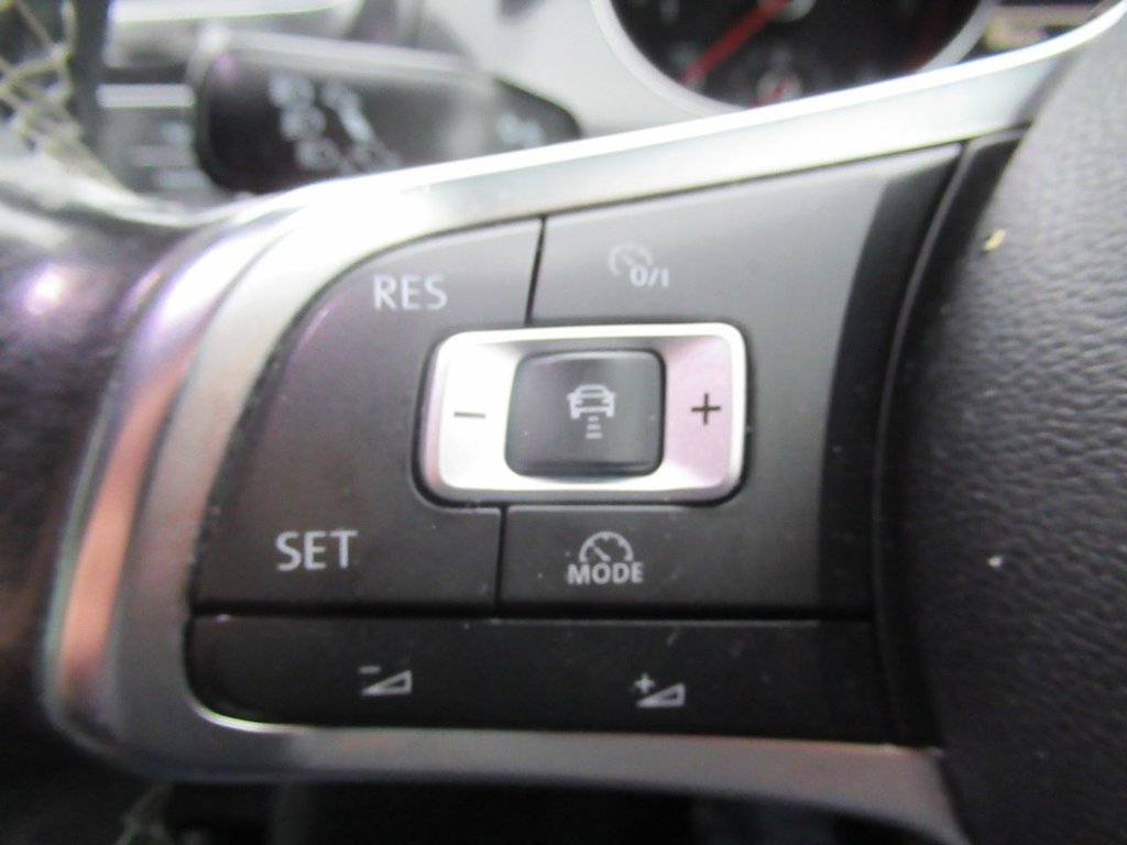 Used Volkswagen Golf 2015 for sale - 76345667: Photo 29
