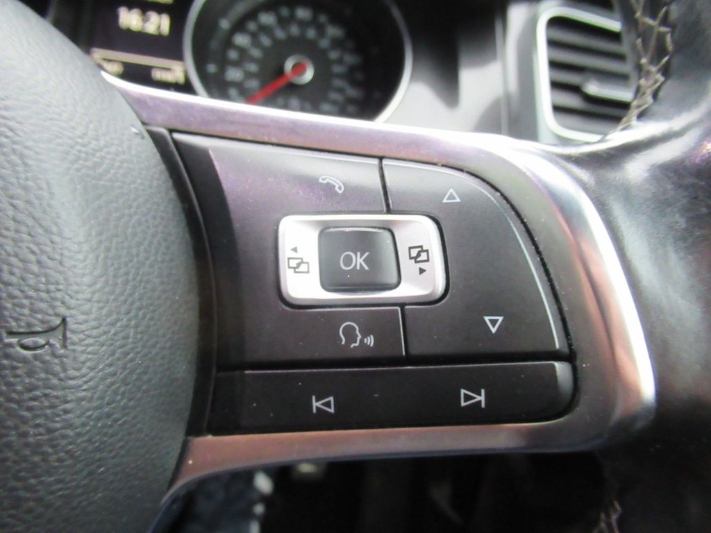 Used Volkswagen Golf 2015 for sale - 76345667: Photo 30