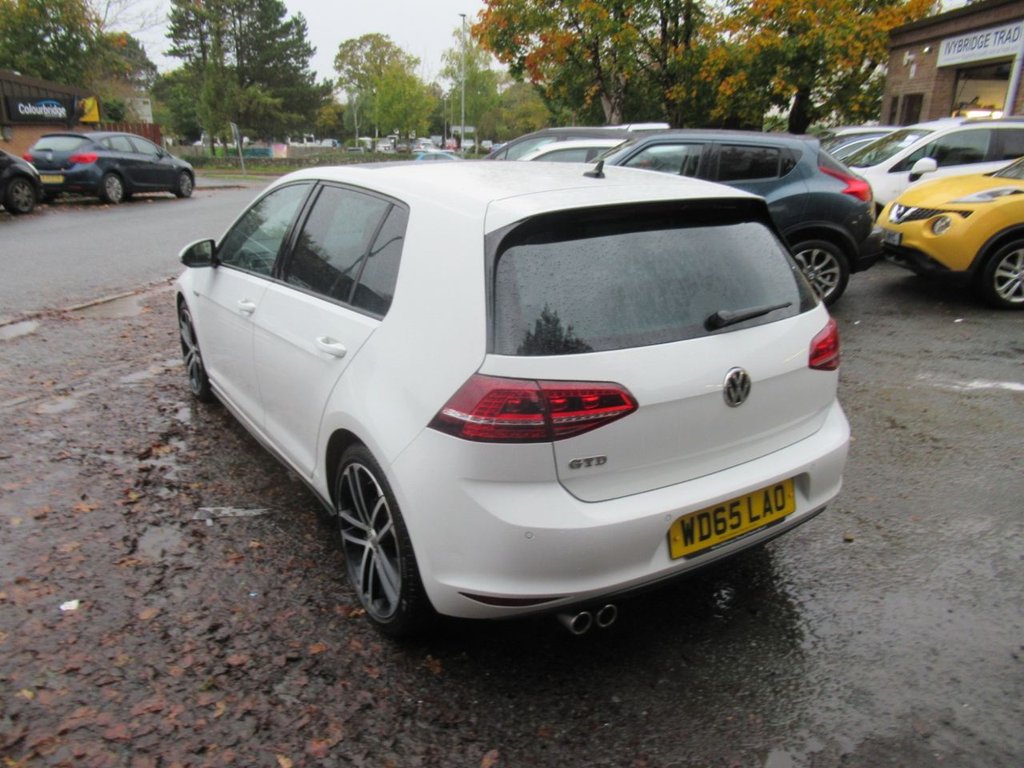 Used Volkswagen Golf 2015 for sale - 76345667: Photo 9