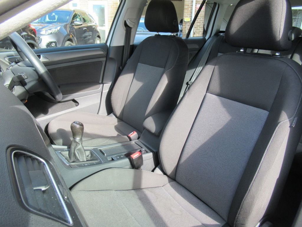 Used Volkswagen Golf 2015 for sale - 77110516: Photo 21