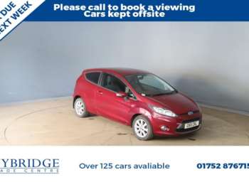 2011 (11) - 1.25 Zetec Hatchback 3dr Petrol Manual (129 g/km, 81 bhp)