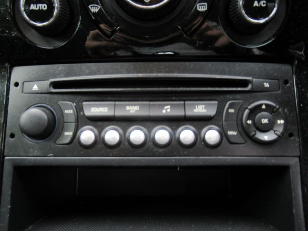 Used Citroen C3 Picasso 2012 for sale - 76132786: Photo 16