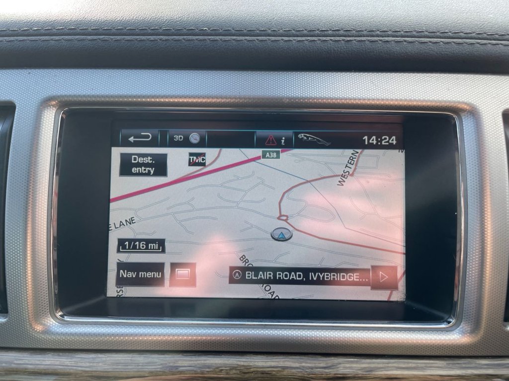 Used Jaguar XF 2011 for sale - 77632084: Photo 13