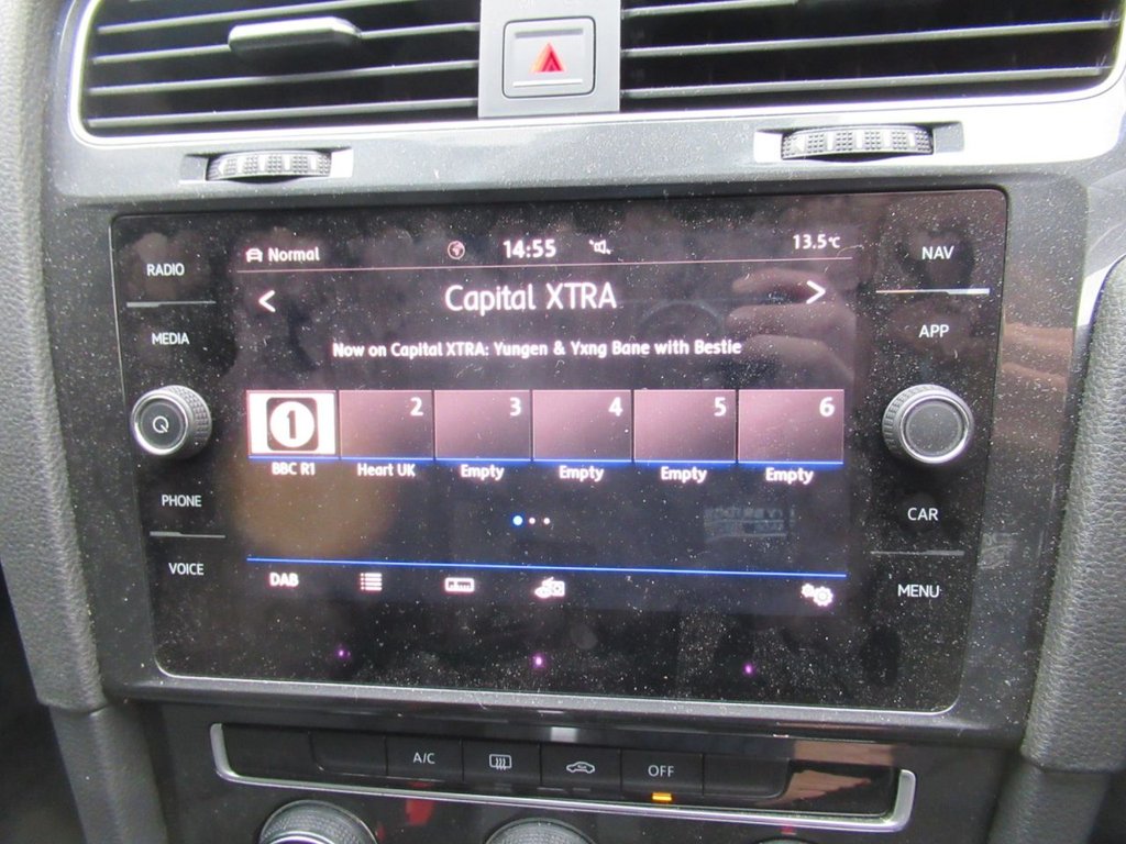 Used Volkswagen Golf 2017 for sale - 76417284: Photo 30