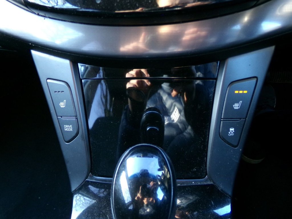 Used Hyundai i40 2015 for sale - 76900980: Photo 24