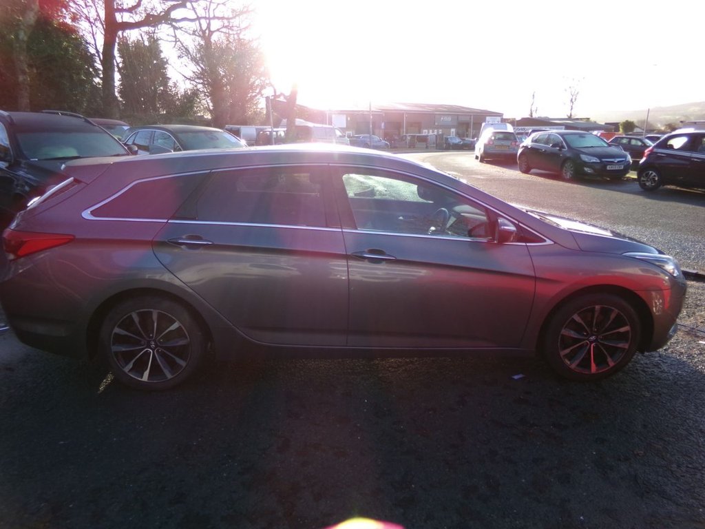 Used Hyundai i40 2015 for sale - 76900980: Photo 6