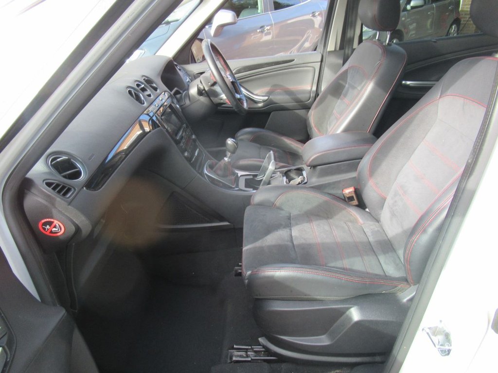 Used Ford S-Max 2013 for sale - 76280287: Photo 14