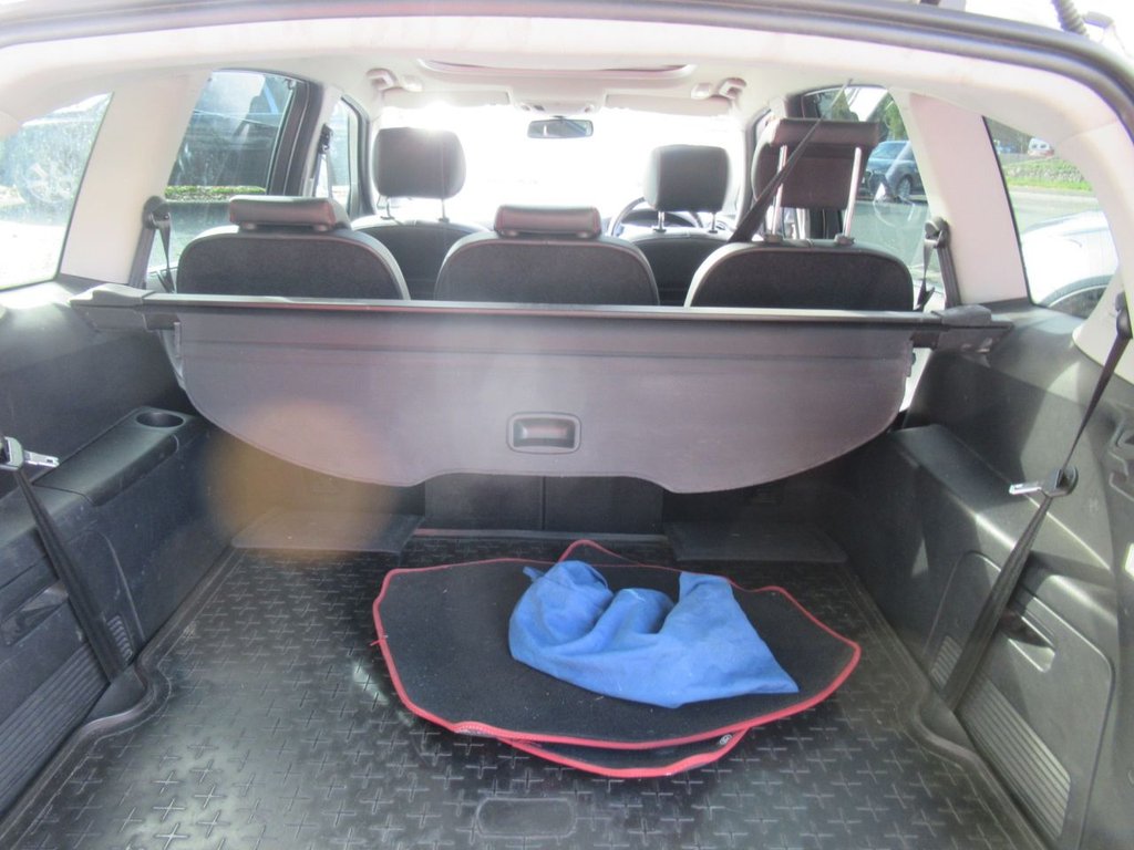 Used Ford S-Max 2013 for sale - 76280287: Photo 18