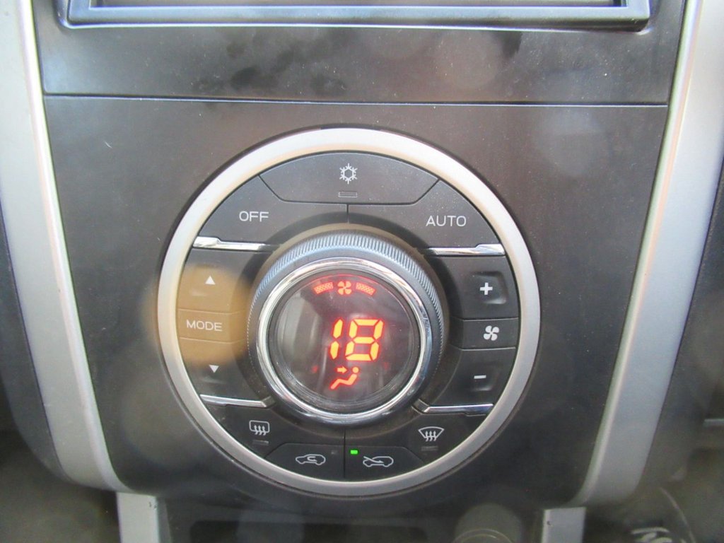 Used Isuzu D-Max 2014 for sale - 76367432: Photo 24