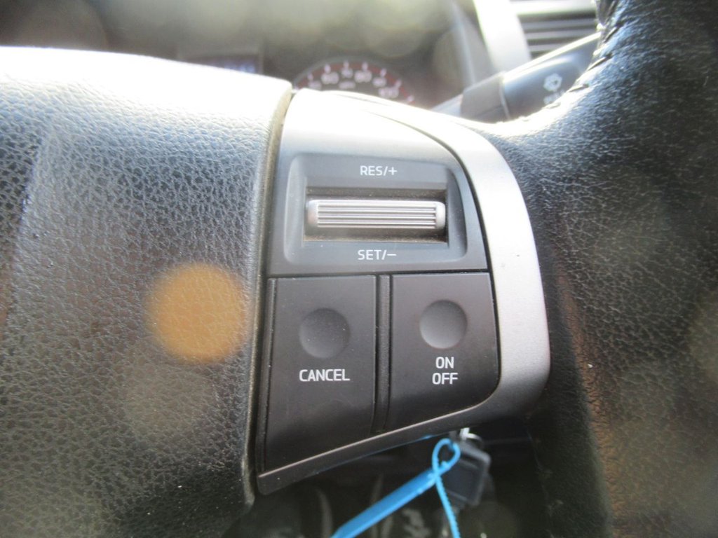 Used Isuzu D-Max 2014 for sale - 76367432: Photo 28