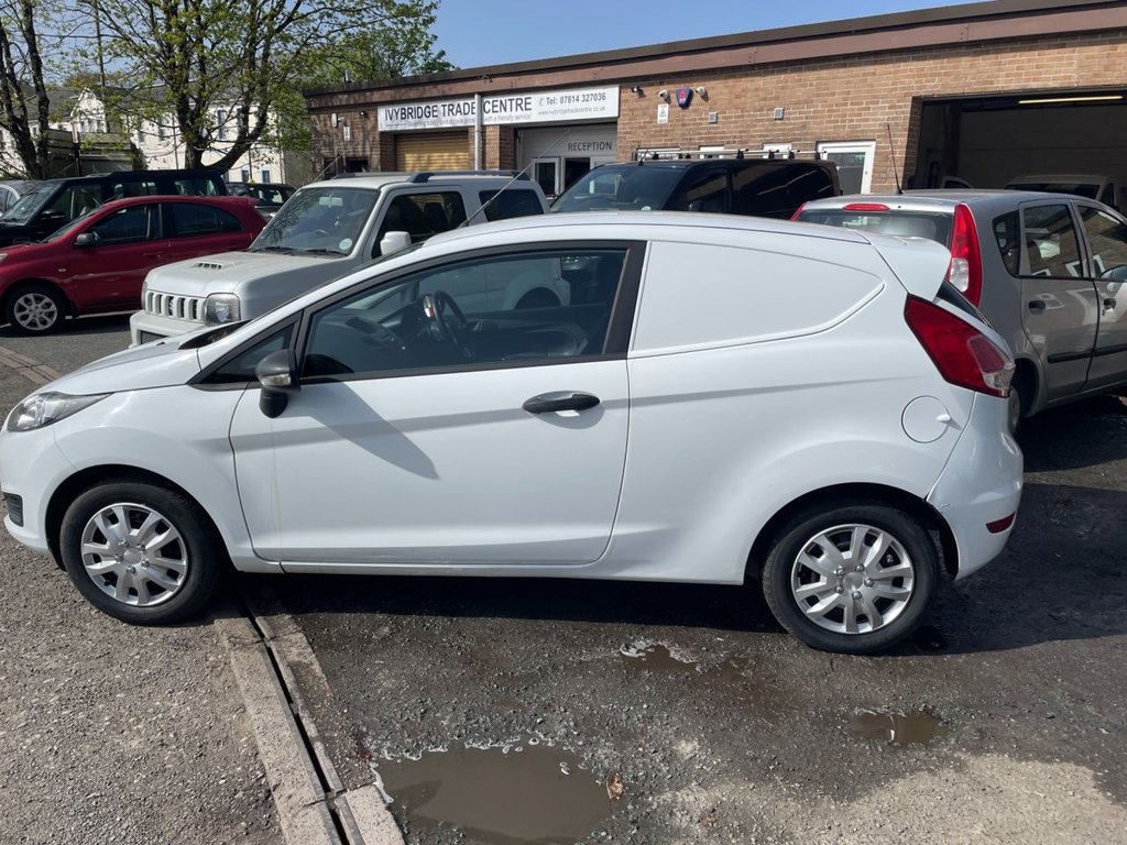 Used Ford Fiesta Van 2014 for sale - 78097188: Photo 10