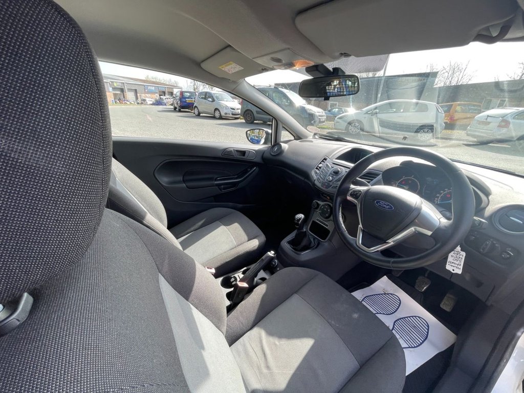 Used Ford Fiesta Van 2014 for sale - 78097188: Photo 12