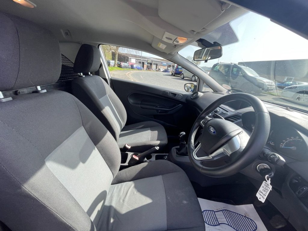 Used Ford Fiesta Van 2014 for sale - 78097188: Photo 13