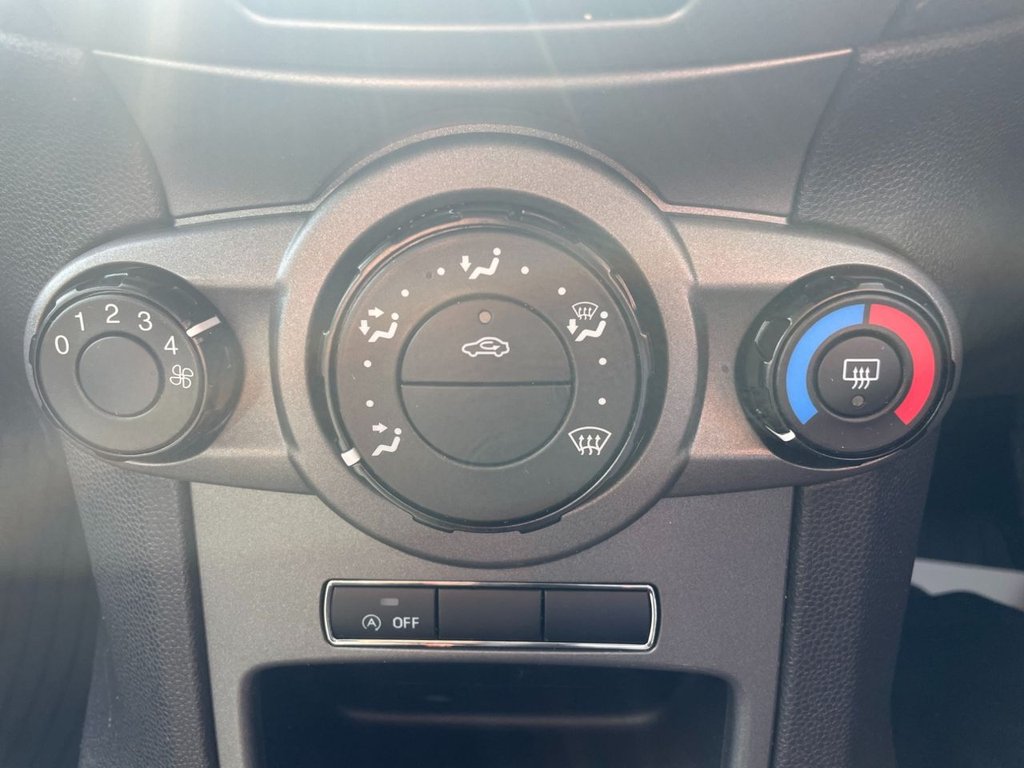 Used Ford Fiesta Van 2014 for sale - 78097188: Photo 22