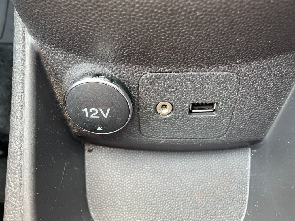 Used Ford Fiesta Van 2014 for sale - 78097188: Photo 24