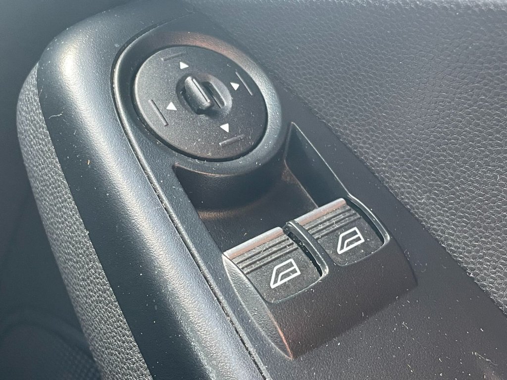 Used Ford Fiesta Van 2014 for sale - 78097188: Photo 26