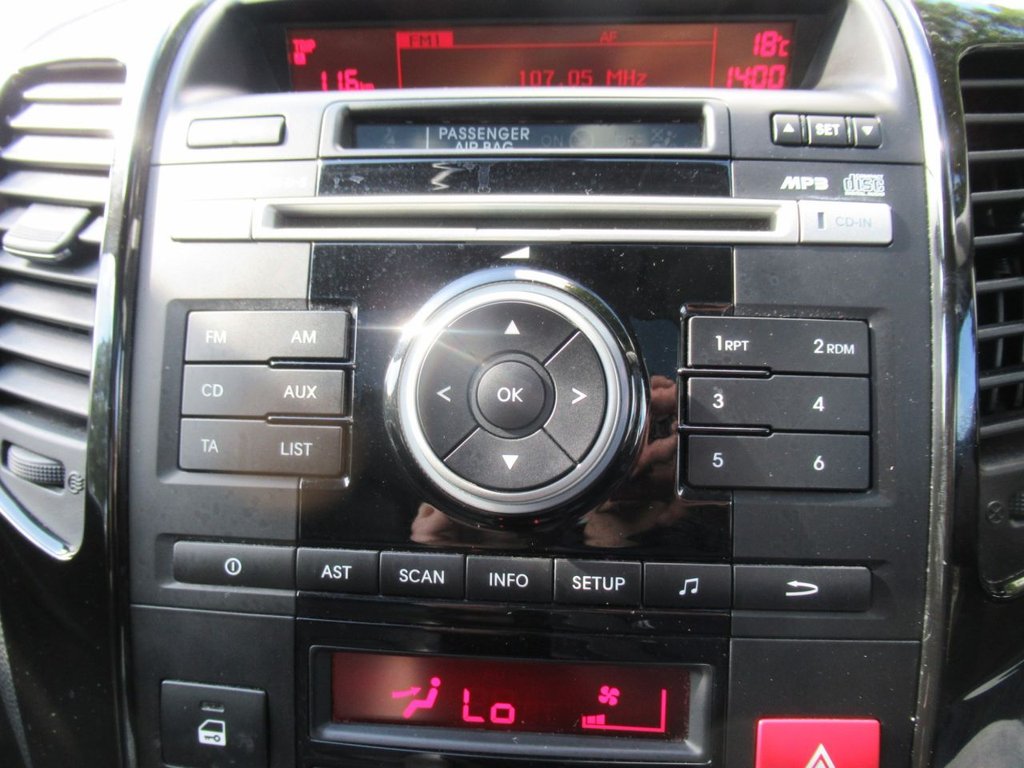 Used Kia Venga 2011 for sale - 76056689: Photo 25