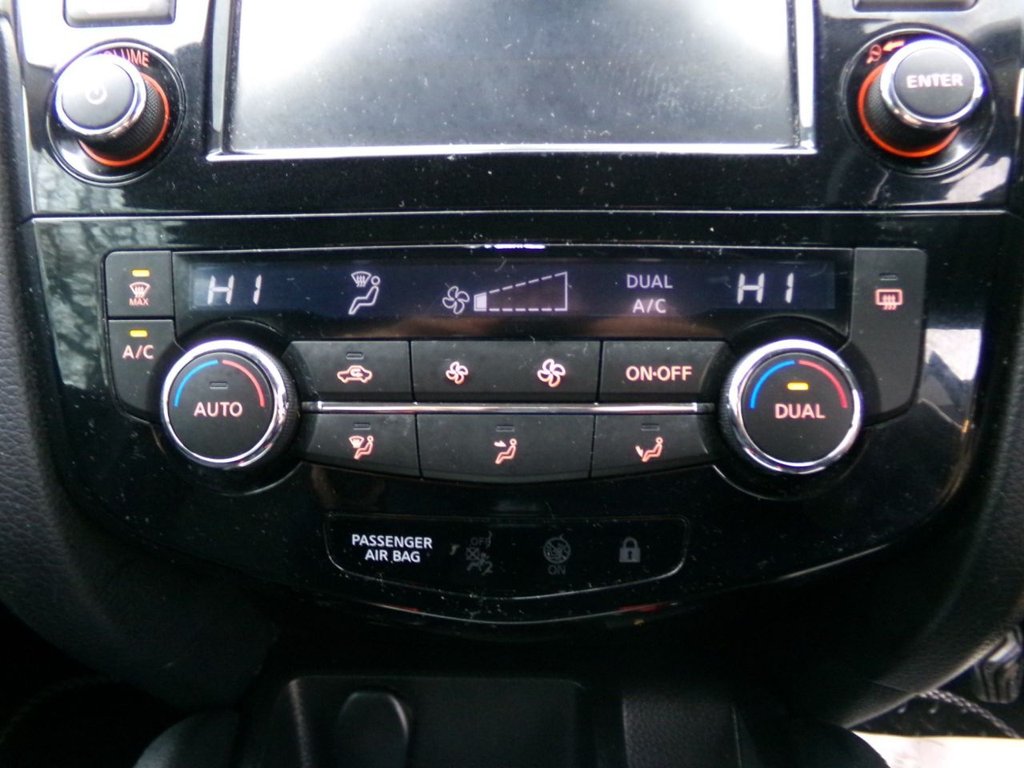 Used Nissan Qashqai 2015 for sale - 76569755: Photo 14