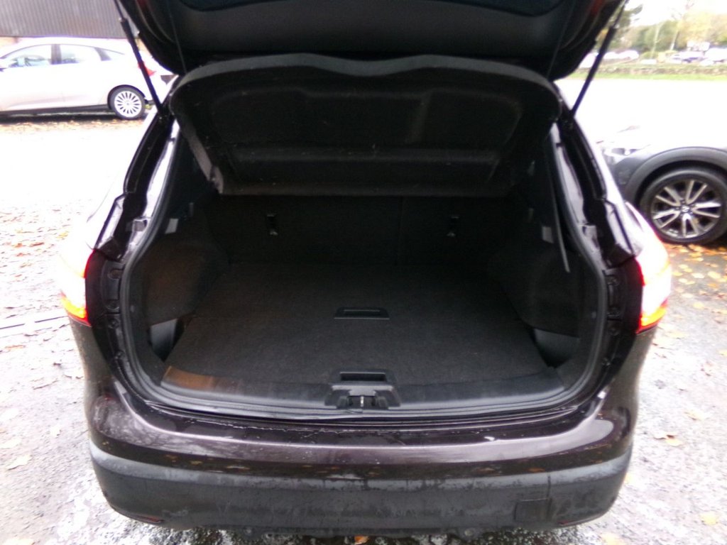 Used Nissan Qashqai 2015 for sale - 76569755: Photo 25