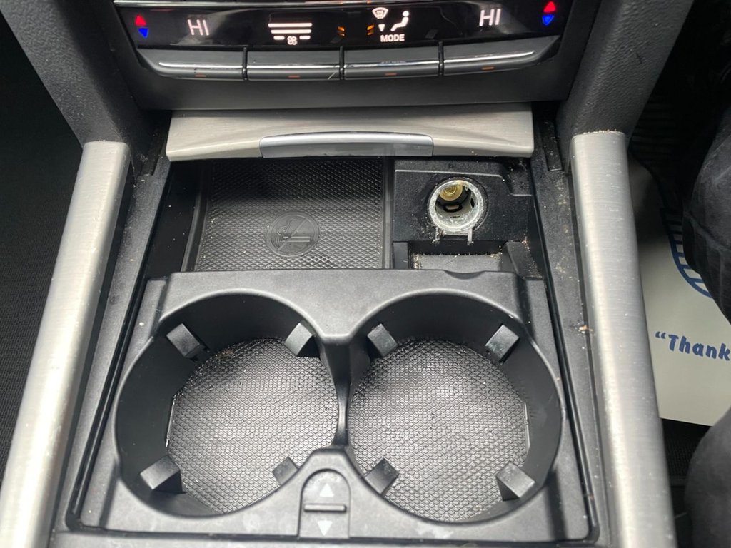 Used Mercedes-Benz E Class 2011 for sale - 77734016: Photo 28