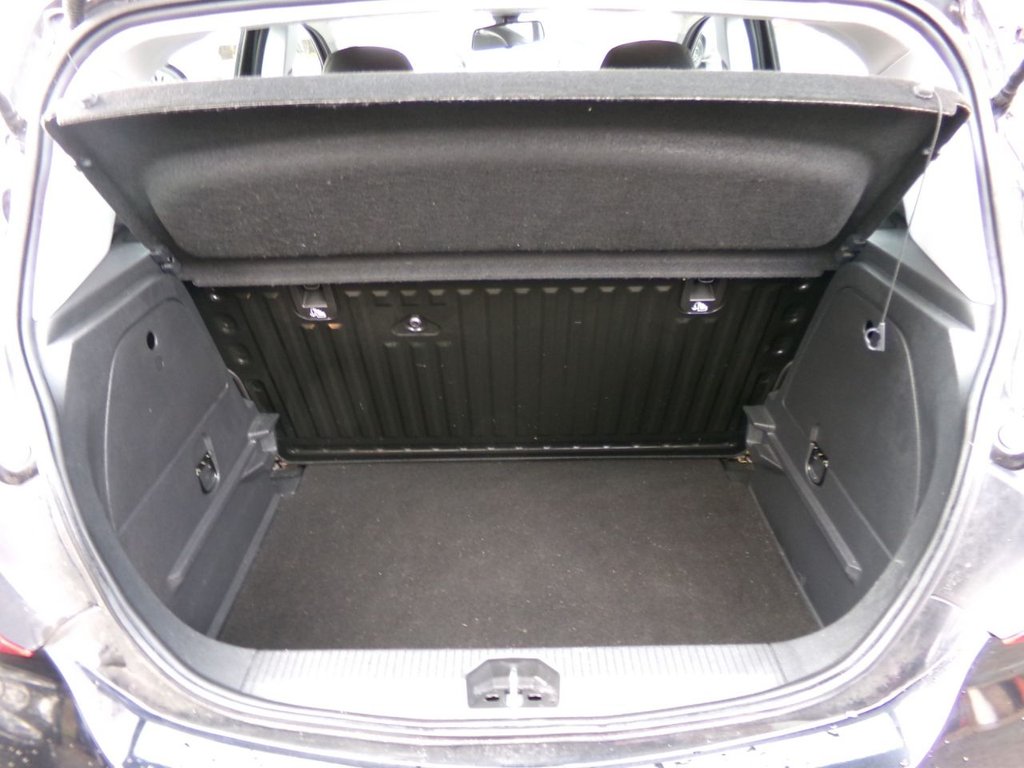 Used Vauxhall Corsa 2017 for sale - 76430403: Photo 21