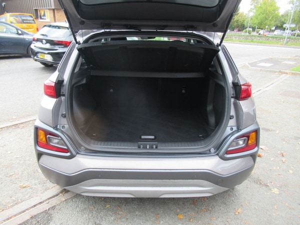 Used Hyundai KONA 2018 for sale - 76280299: Photo 24