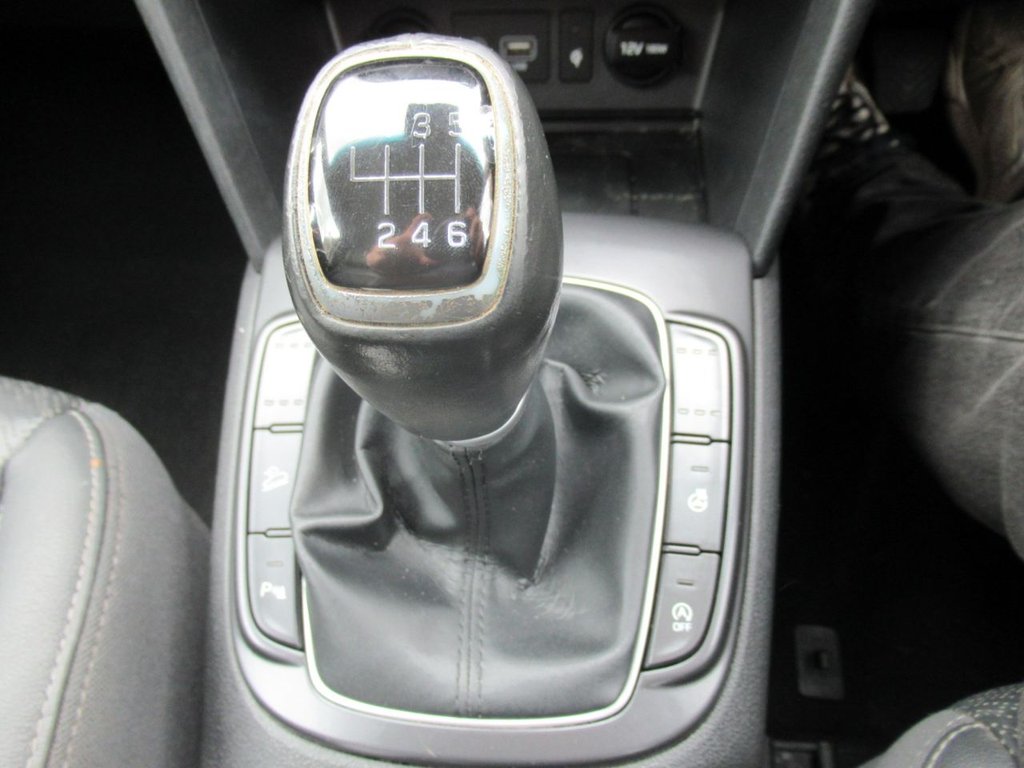 Used Hyundai KONA 2018 for sale - 76280299: Photo 40