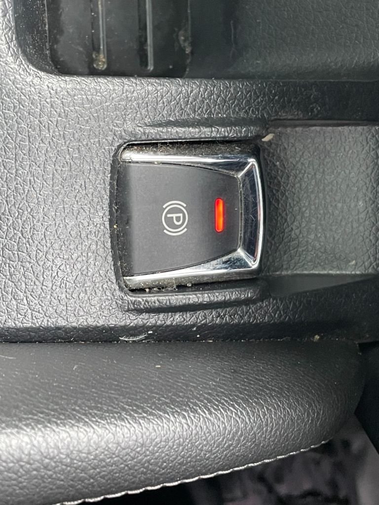 Used Nissan Qashqai 2016 for sale - 78056087: Photo 34