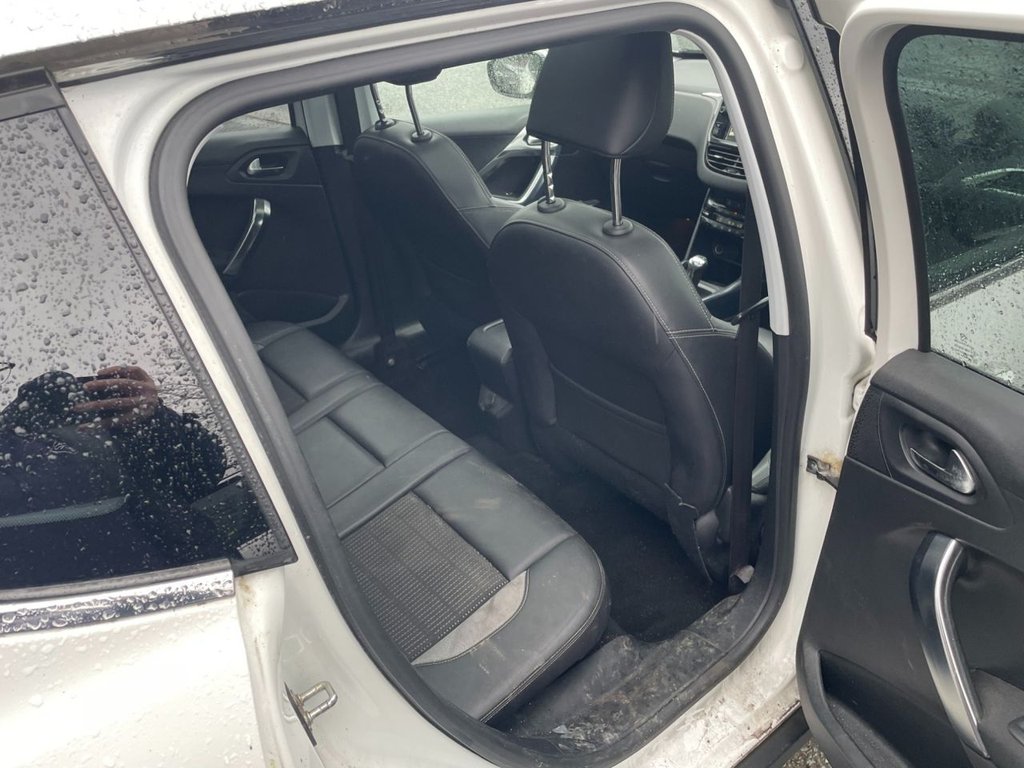 Used Peugeot 2008 2014 for sale - 77521325: Photo 17